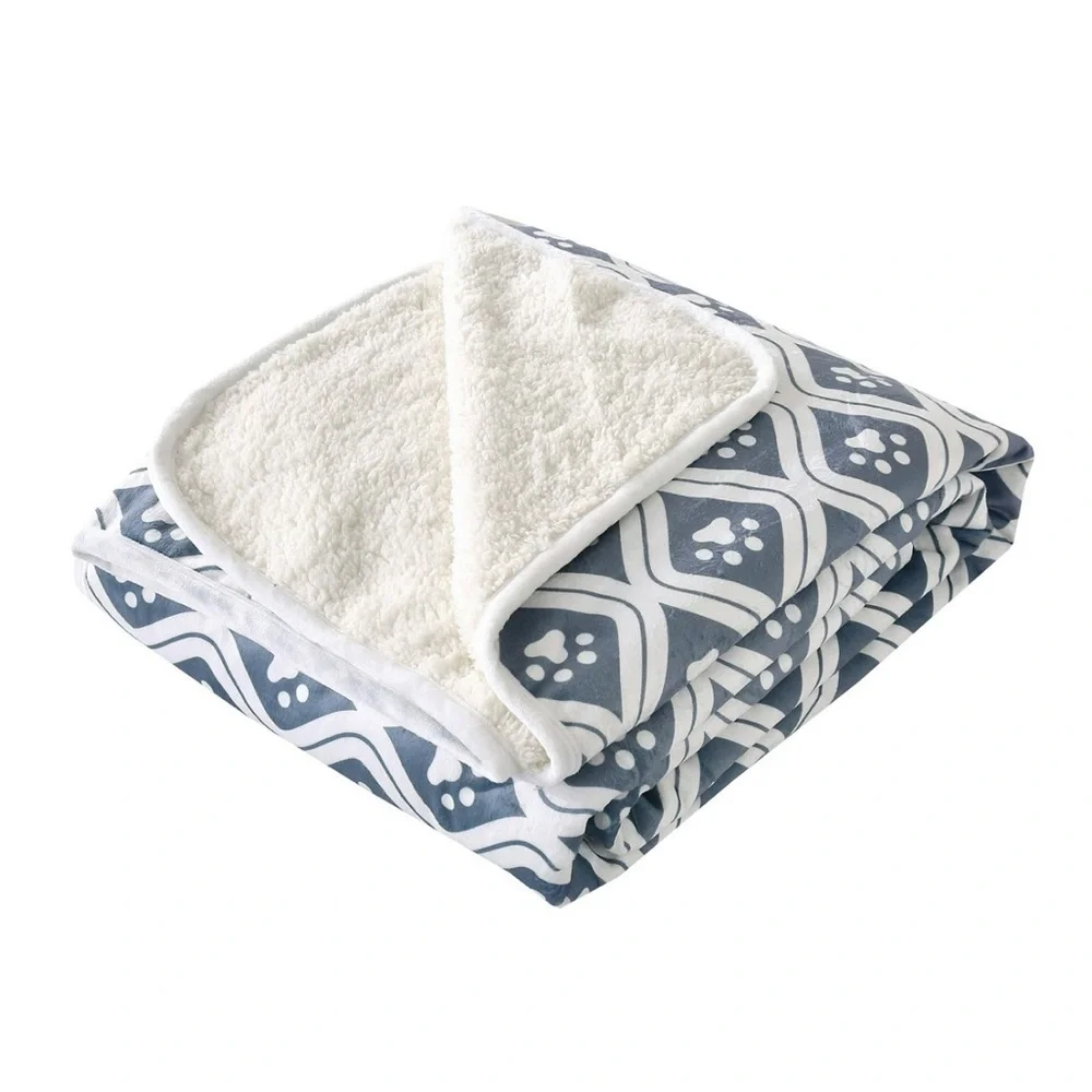 Advanced Water Resistant Pets Print Comfort Throw, 60